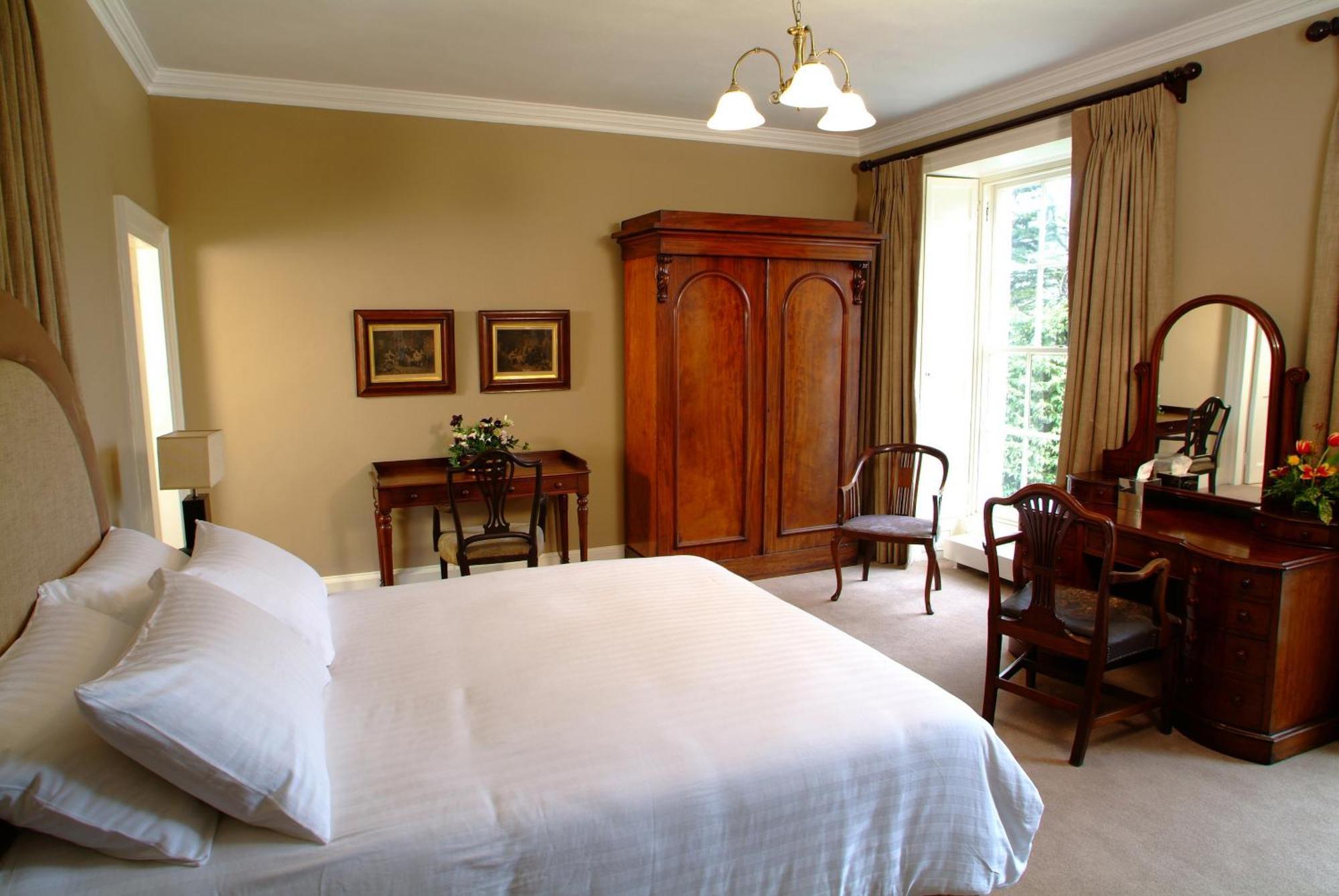 Newforge House Guest House Moira  ภายนอก รูปภาพ